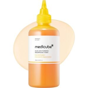 Medicube Kojic Acid Turmeric Toner 250 ml tónico facial con Cúrcuma y niacinamida para luminosidad y manchas